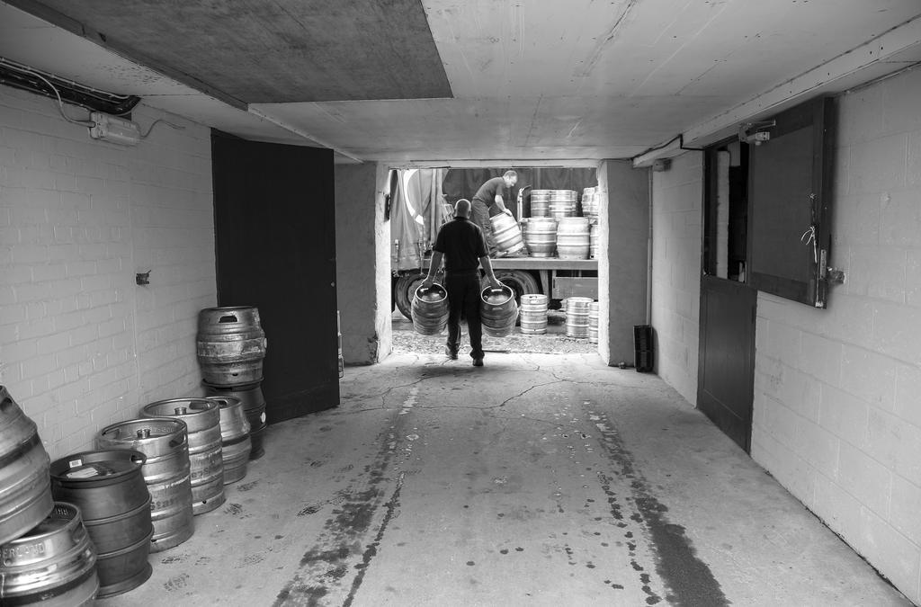 The Cavendish Arms Hotel Cartmel Bagian luar foto