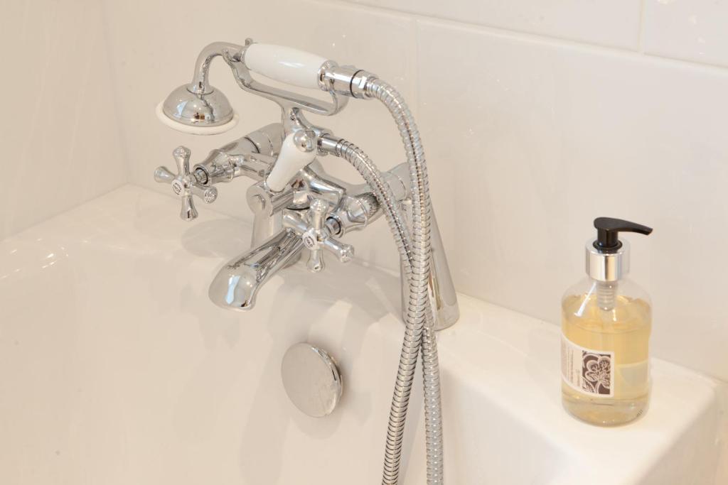 The Cavendish Arms Hotel Cartmel Ruang foto