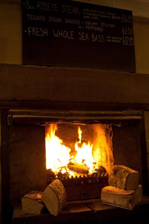 The Cavendish Arms Hotel Cartmel Bagian luar foto