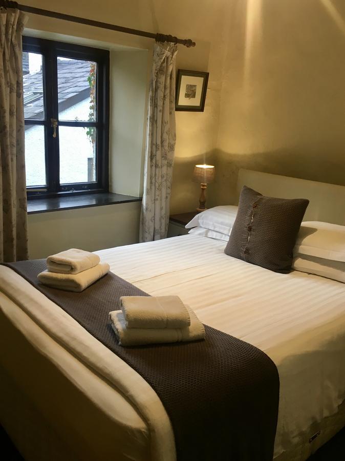 The Cavendish Arms Hotel Cartmel Bagian luar foto