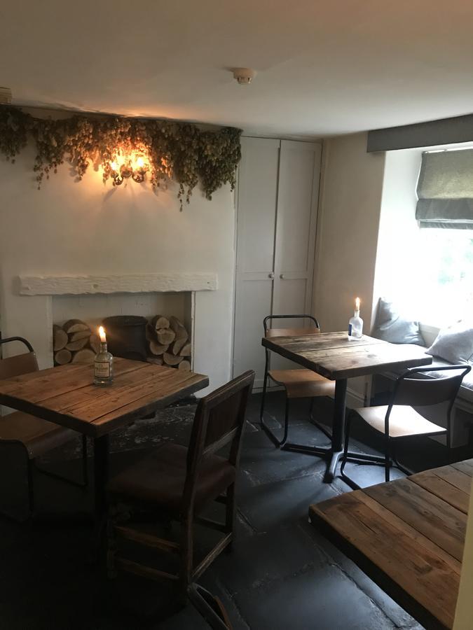The Cavendish Arms Hotel Cartmel Bagian luar foto