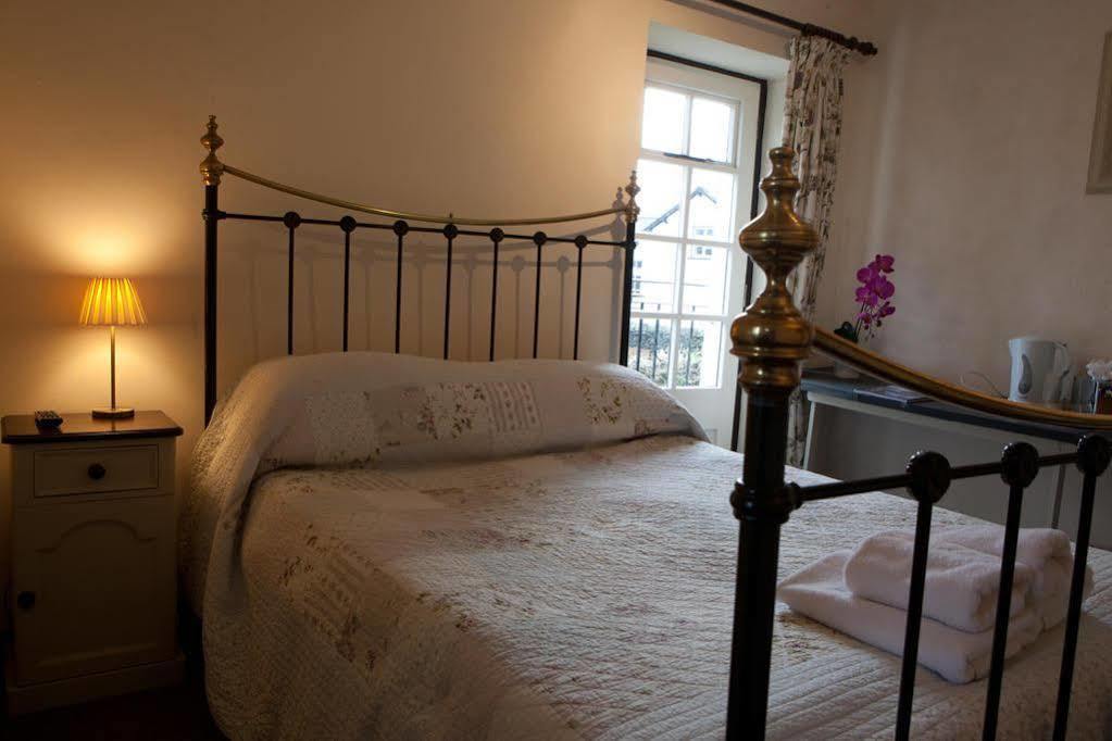 The Cavendish Arms Hotel Cartmel Bagian luar foto